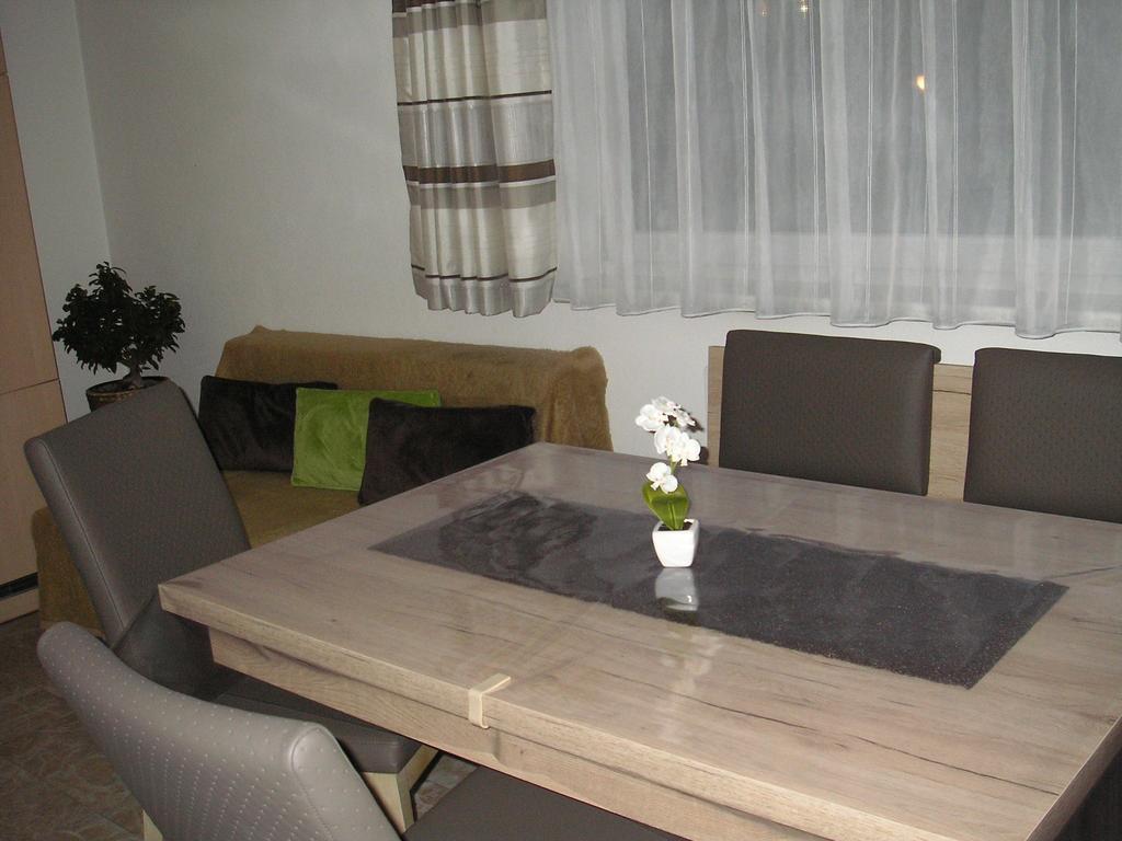 Haus Daniel Apartman Neustift im Stubaital Szoba fotó
