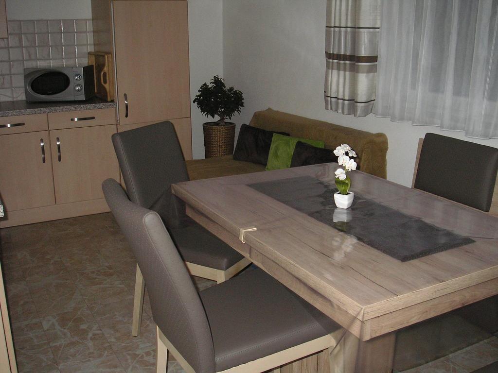 Haus Daniel Apartman Neustift im Stubaital Szoba fotó